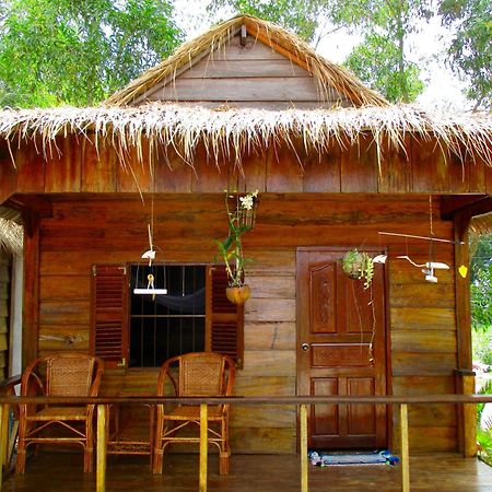 Om Home Сиануквиль Номер фото